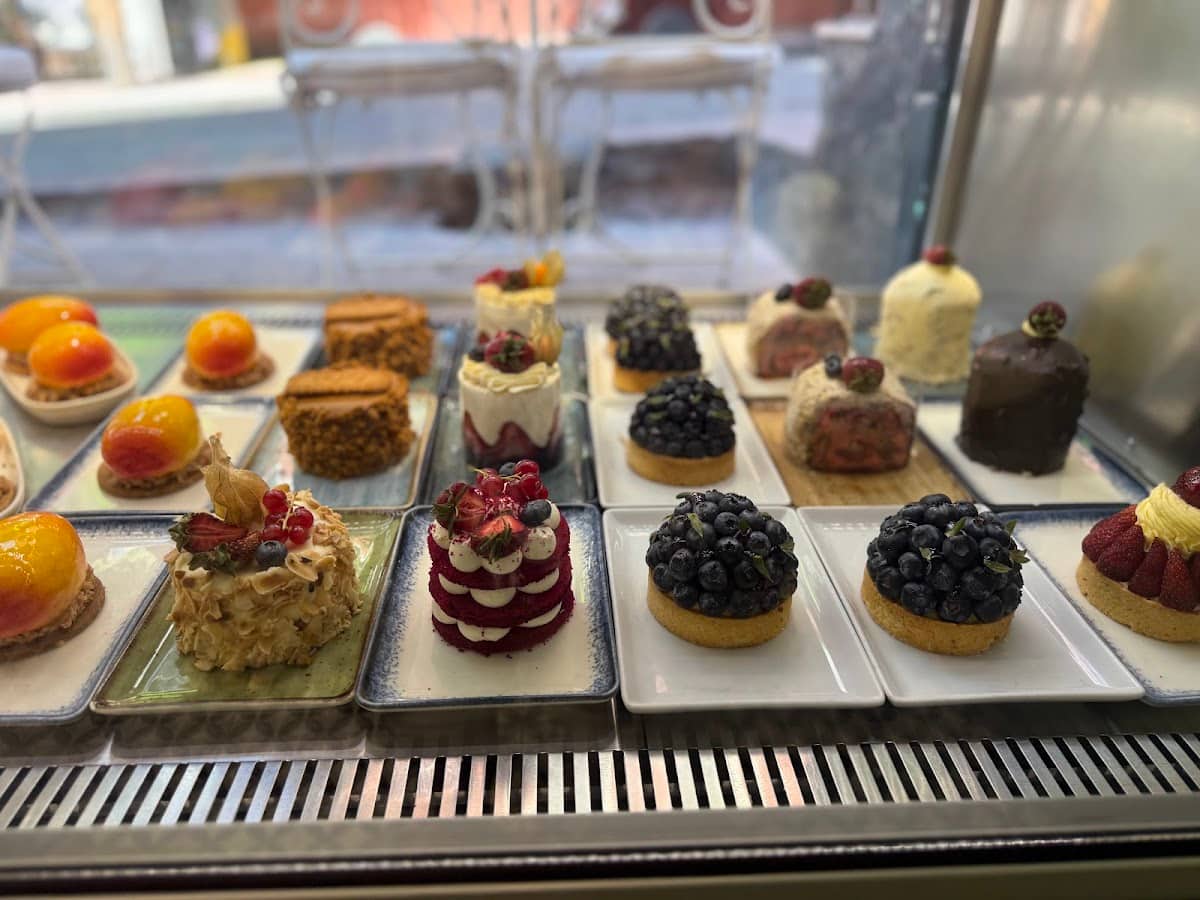 Şirin Fırın Bakery | San Sebastian Cheesecake - Lunch - Breakfast