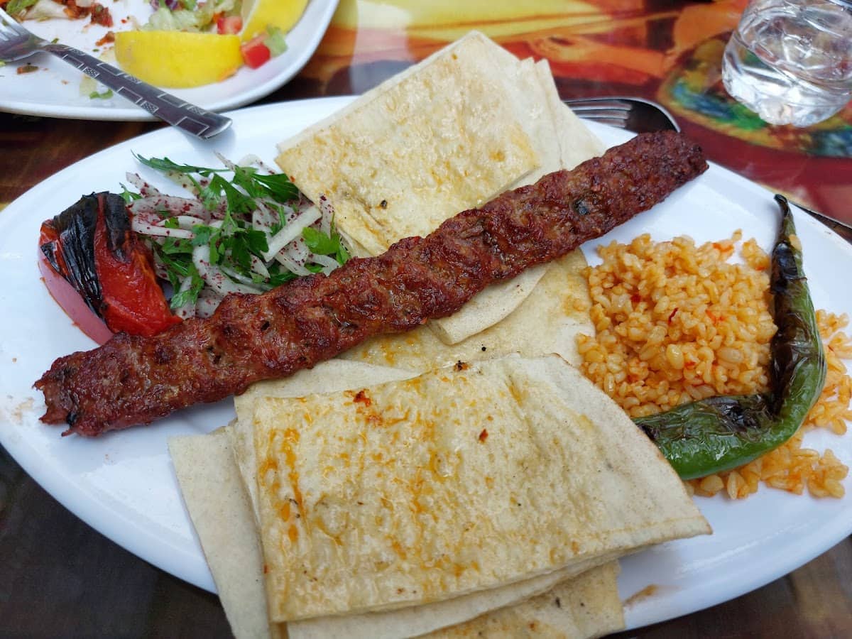 Tarihi Marmara Pide Kebap