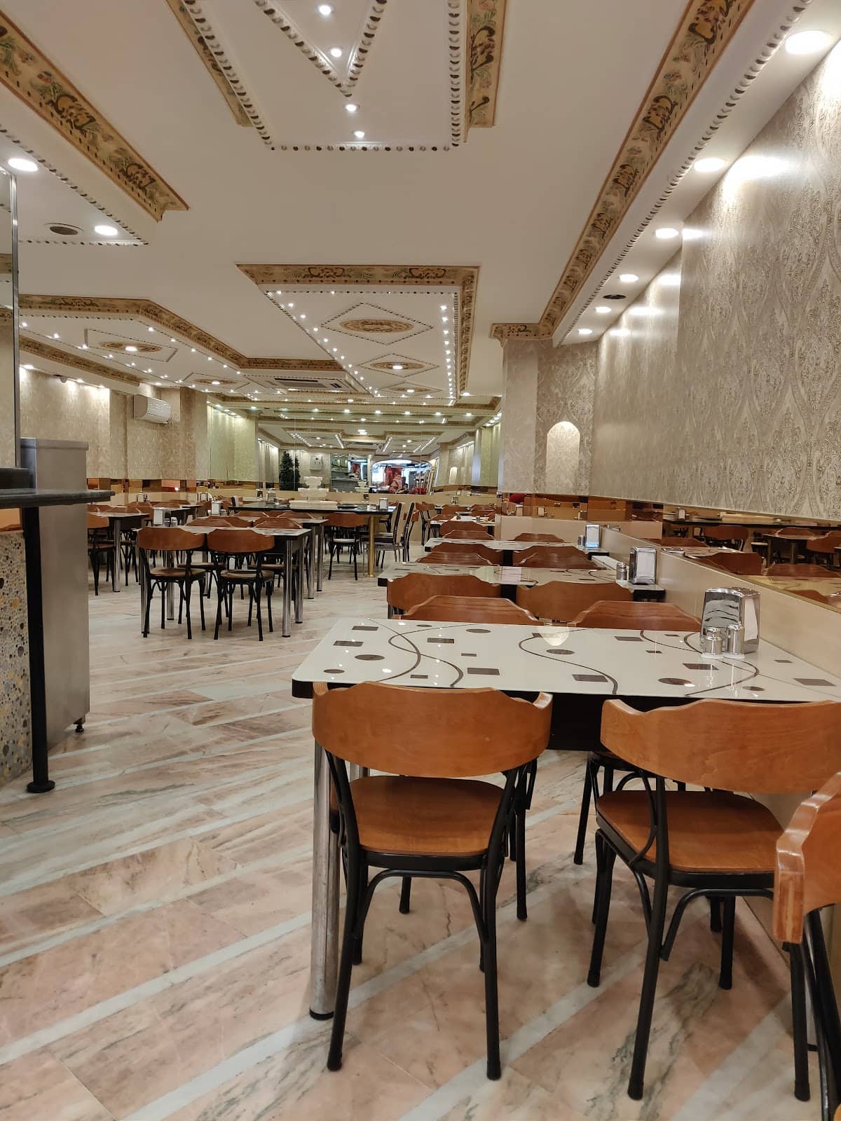 Beyoğlu Halk Döner Restaurant