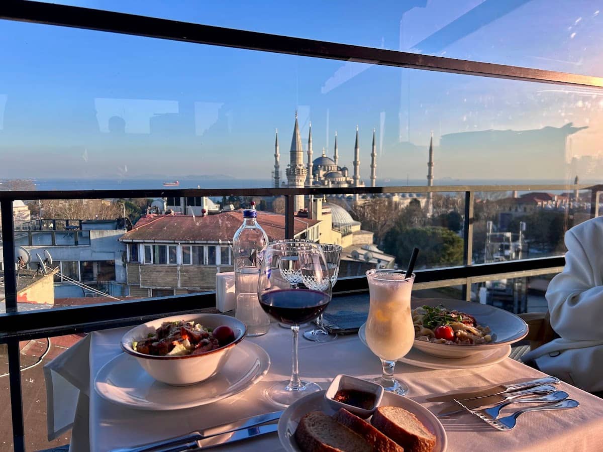 Deraliye Rooftop Restaurant | Sultanahmet Terrace