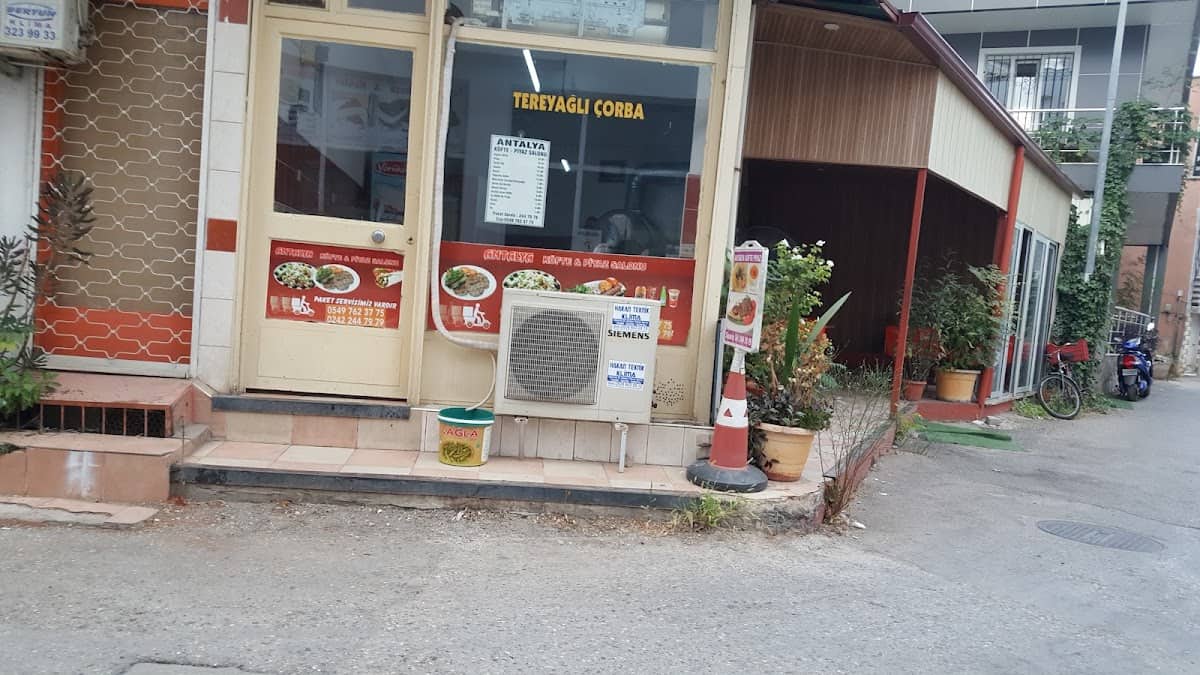 Antalya Köfte Ve Piyaz