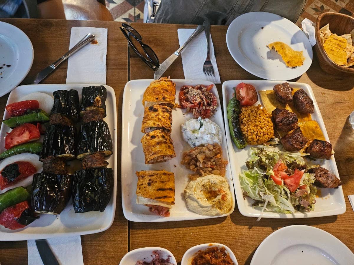 Antakya Kebap Asmalı