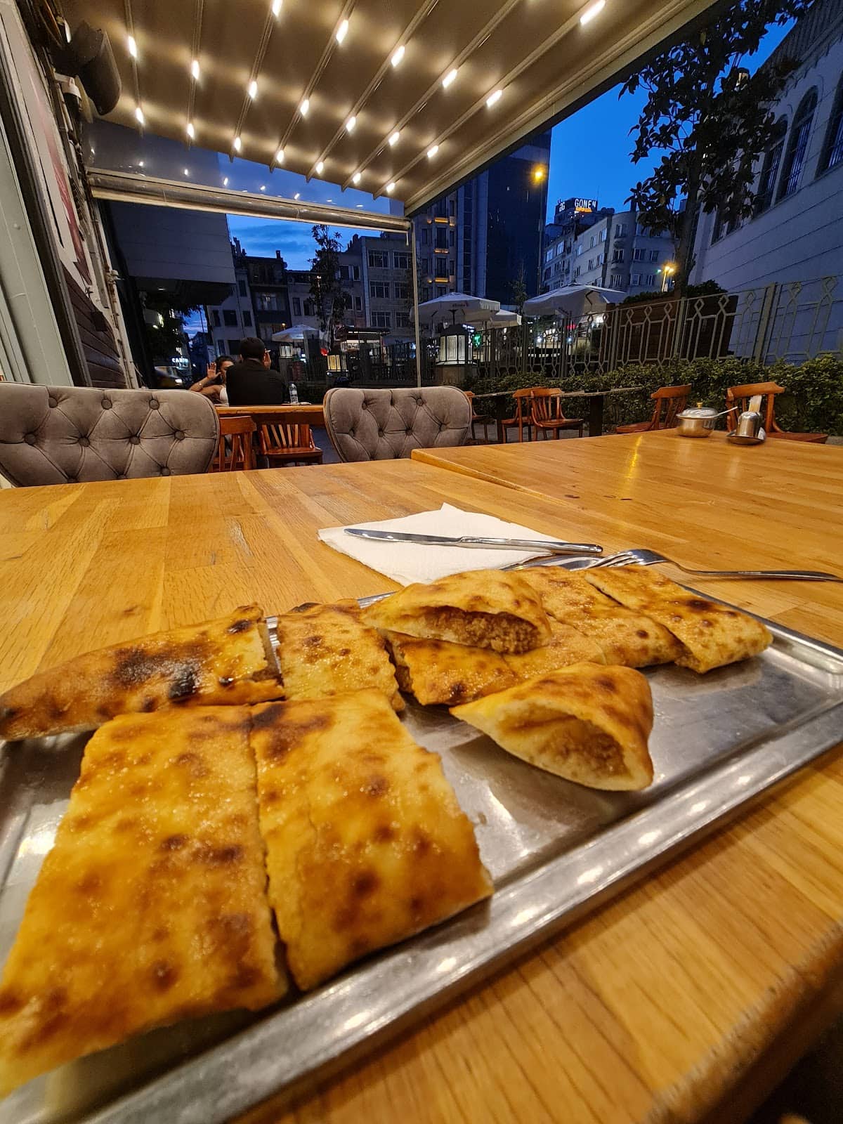 Çınar Karadeniz Pide Salonu