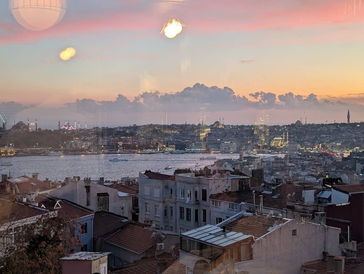 Sur Balık Restoran Cihangir