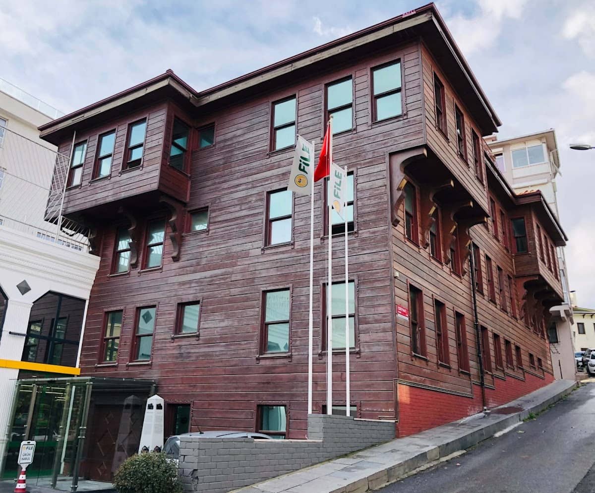 Apex Global